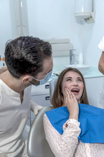 Best Emergency Gum Treatment in Toulon, IL